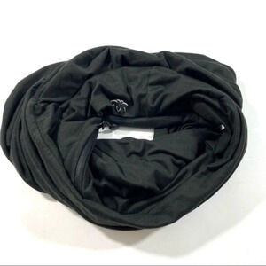 Beyond Yoga Wrap Infinity Scarf Black Zipper Pocket